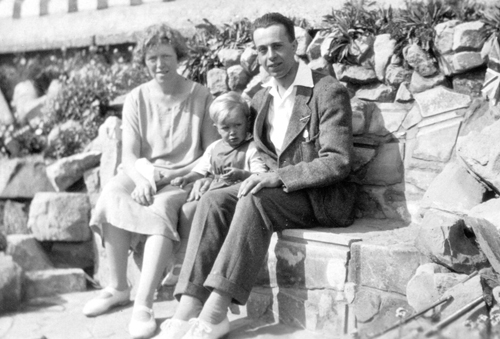 Gertrude, Fred and Bob c1926